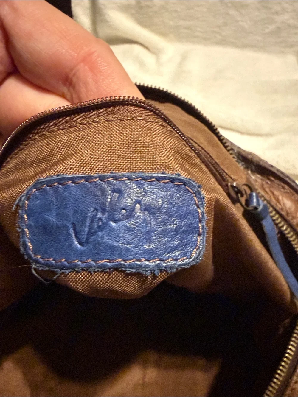 Vintage VELEZ Brown Leather Crossbody Messenger Bag - Classic Everyday Carry